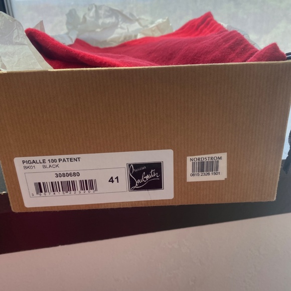 Size 41 Pigalle 100 Patent - Picture 6 of 6